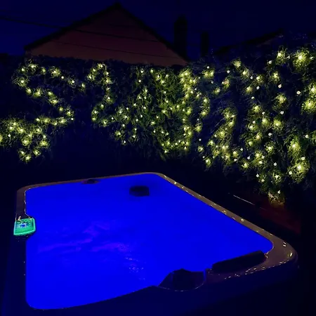 Jacuzzi D'exception - Proche Paris Appartamento